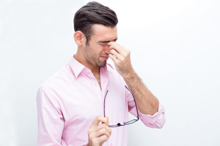 Say Goodbye to Eye Strain: A Simple Guide to Comfortable Vision