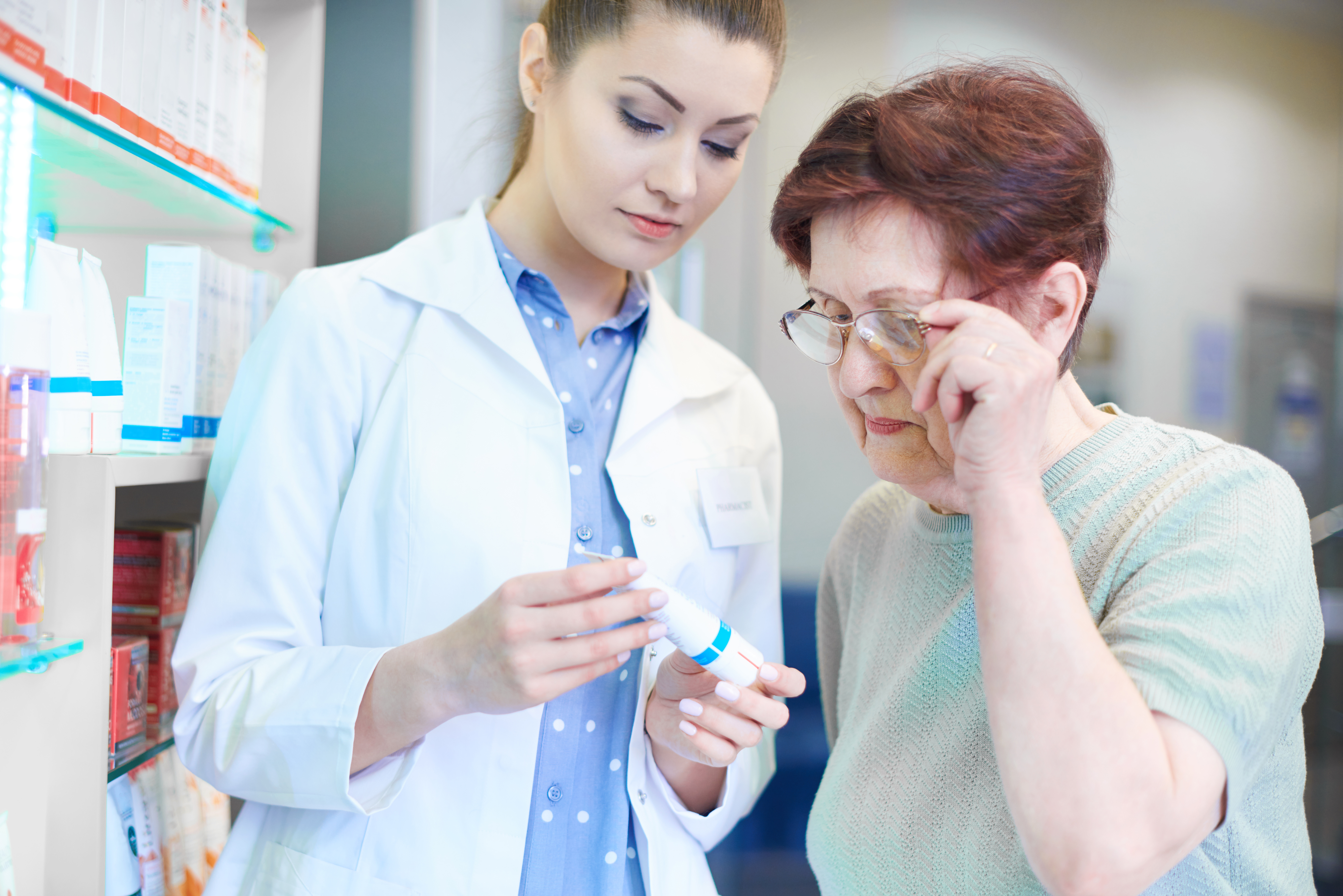 The Complete Guide to Diabetes Eye Treatment: Symptoms, Care, and Modern Solutions